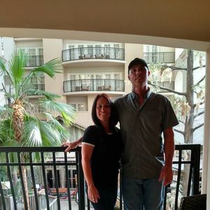 Meet your Posher, Rhonda